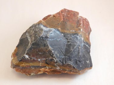 BLOODSTONE ROCK STONE LAPIDARY SPECIMEN