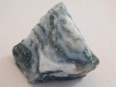 MOSS PLUME ROCK STONE LAPIDARY SPECIMEN