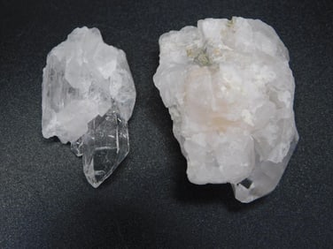 QUARTZ ROCK STONE LAPIDARY SPECIMEN