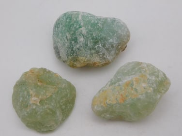 ROUGH PREHNITE ROCK STONE LAPIDARY SPECIMEN
