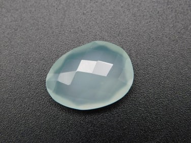 AQUA CHALCEDONY ROCK STONE LAPIDARY SPECIMEN