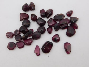 GARNET ROCK STONE LAPIDARY SPECIMEN