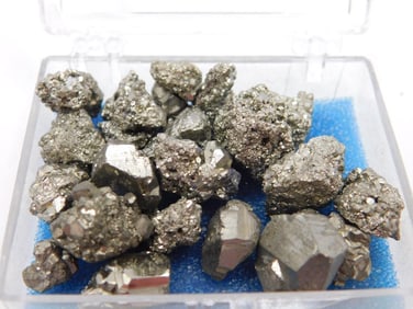 PYRITE ROCK STONE LAPIDARY SPECIMEN
