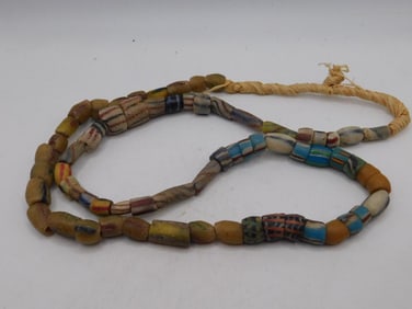 AFRICAN TRADE BEAD NECKLACE ROCK STONE LAPIDARY SPECIMEN
