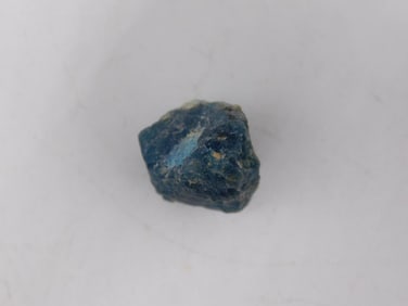 APATITE ROCK STONE LAPIDARY SPECIMEN