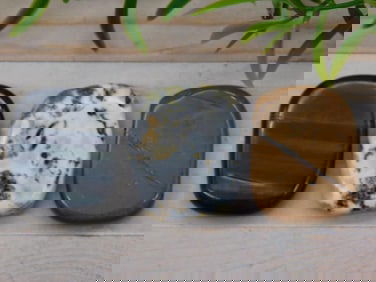 MIXED LOT ROCK STONE LAPIDARY SPECIMEN