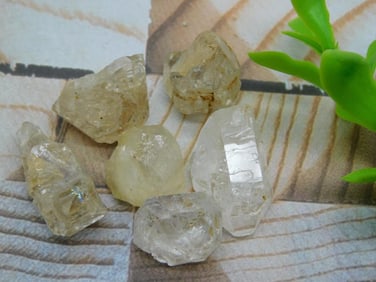 HERKIMER DIAMONDS ROCK STONE LAPIDARY SPECIMEN