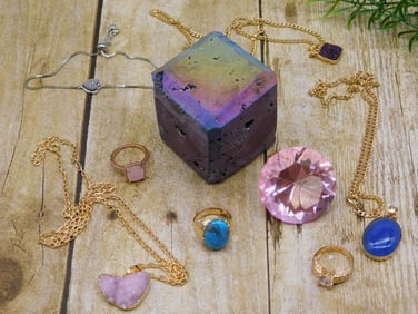 MIXED LOT ROCK STONE LAPIDARY SPECIMEN