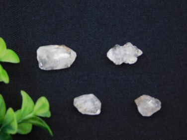 HERKIMER DIAMONDS ROCK STONE LAPIDARY SPECIMEN