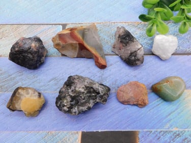 MIXED ROUGH LOT ROCK STONE LAPIDARY SPECIMEN