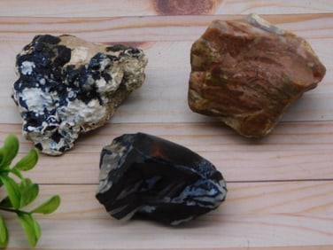 MIXED ROUGH LOT ROCK STONE LAPIDARY SPECIMEN