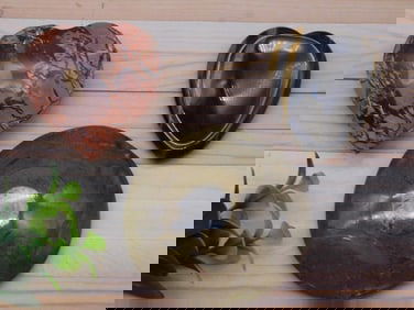 MIXED LOT ROCK STONE LAPIDARY SPECIMEN