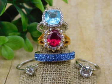 STONE RINGS ROCK STONE LAPIDARY SPECIMEN