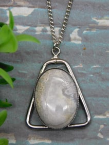 BLOODSTONE PENDANT ON CHAIN NECKLACE ROCK STONE LAPIDARY SPECIMEN