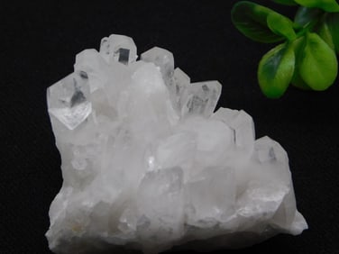 QUARTZ ROCK STONE LAPIDARY SPECIMEN