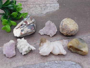 MIXED LOT ROCK STONE LAPIDARY SPECIMEN