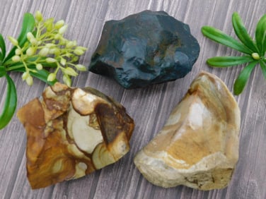 MIXED LOT ROCK STONE LAPIDARY SPECIMEN