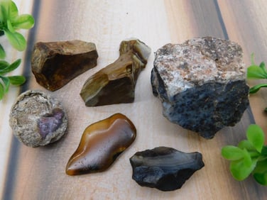 MIXED LOT ROCK STONE LAPIDARY SPECIMEN