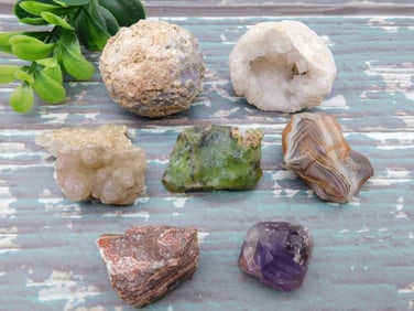 MIXED LOT ROCK STONE LAPIDARY SPECIMEN