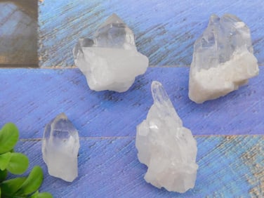 QUARTZ ROCK STONE LAPIDARY SPECIMEN