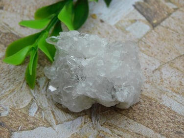 QUARTZ ROCK STONE LAPIDARY SPECIMEN