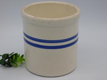 STONEWARE CROCK WITH BLUE STRIPES VINTAGE ANTIQUE