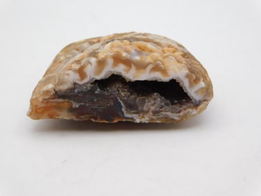 GEODE ROCK STONE LAPIDARY SPECIMEN