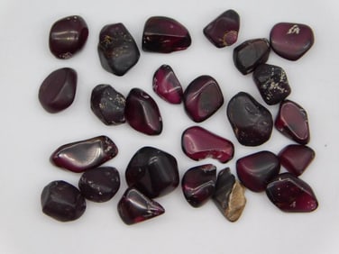 GARNET ROCK STONE LAPIDARY SPECIMEN