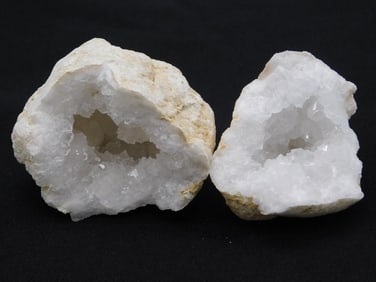 GEODE ROCK STONE LAPIDARY SPECIMEN