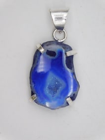 GEODE SLICE PENDANT ROCK STONE LAPIDARY SPECIMEN