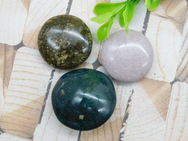 MIXED LOT ROCK STONE LAPIDARY SPECIMEN