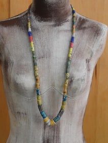 AFRICAN TRADE BEADS ROCK STONE LAPIDARY SPECIMEN