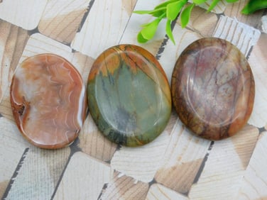 MIXED LOT ROCK STONE LAPIDARY SPECIMEN