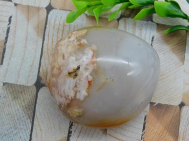 HATMANS FLOWER PETAL AGATE ROCK STONE LAPIDARY SPECIMEN