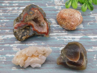 MIXED ROUGH ROCK ROCK STONE LAPIDARY SPECIMEN