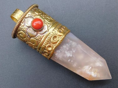 INTRICATE STONE PENDANT VINTAGE ANTIQUE