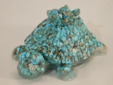 STONE TURTLE AND FROG ROCK STONE LAPIDARY SPECIMEN
