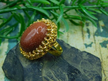 GOLDSTONE RING ROCK STONE LAPIDARY SPECIMEN