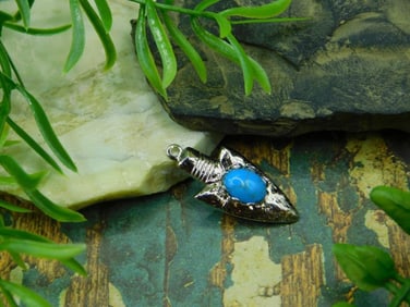 TURQUOISE PENDANT ROCK STONE LAPIDARY SPECIMEN
