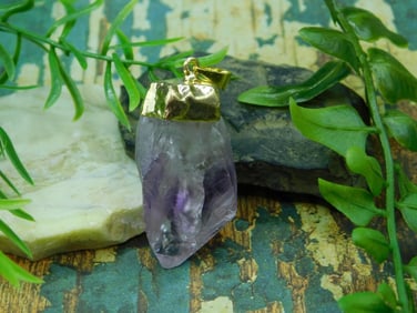 AMETHYST CRYSTAL PENDANT ROCK STONE LAPIDARY SPECIMEN