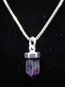FLUORITE PENDANT ON STERLING SILVER CHAIN NECKLACE