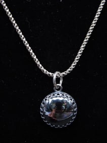 HEMATITE PENDANT ON CHAIN NECKLACE