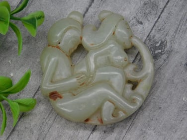 CARVED JADE ROCK STONE LAPIDARY SPECIMEN