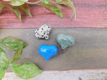 Set of 3 Heart-Shaped Polished Stones