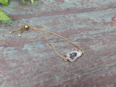 Adjustable Bracelet with Geode Slice Pendant