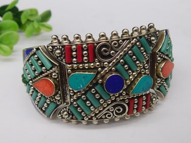 Turquoise, Lapis Lazuli, and Red Coral Metal Bracelet with Inlay Design