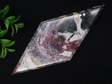 Diamond-Shaped Stone, 192 Grams Rock Stone Lapidary Specimen