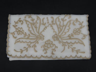 WHITE AND GOLD EMBROIDERED CLUTCH VINTAGE ACCESSORY