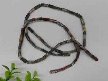 STONE BEADS ROCK STONE LAPIDARY SPECIMEN