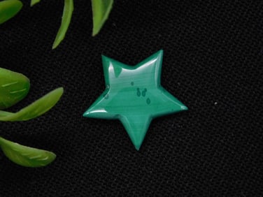 MALACHITE STAR ROCK STONE LAPIDARY SPECIMEN
